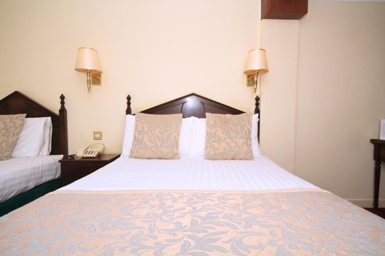 פאיסליי The Watermill Hotel מראה חיצוני תמונה